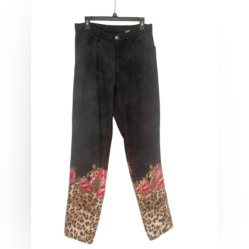 Mesmerize Pants with Floral and Leopard Print GUC 14